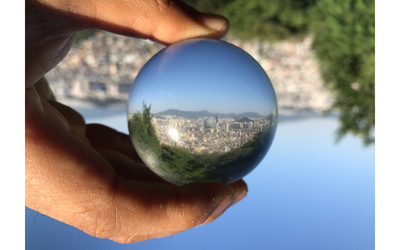 Jual Crystal Ball Bola Kristal Kaca 60mm Bening Untuk Efek Fotografi